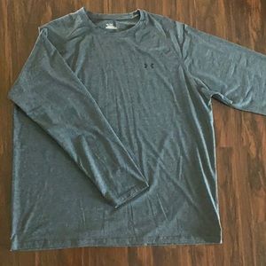 Under armour heat gear long sleeve shirt